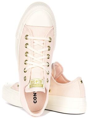 Converse Chuck Taylor All Star Lift Platform Sneakers Women’s size 6